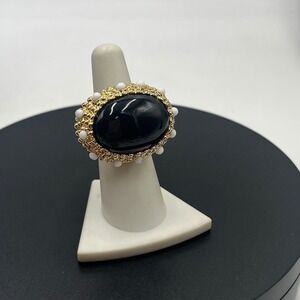 Kenneth Jay Lane Vintage Bold Black Cabochon Faux Pearl Gold Tone Ring Size 6.5
